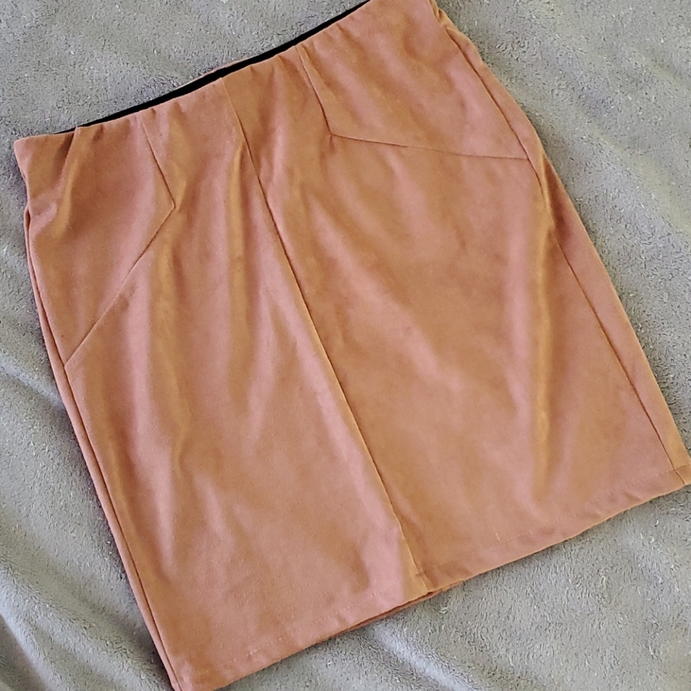 Faux suade pink skirt